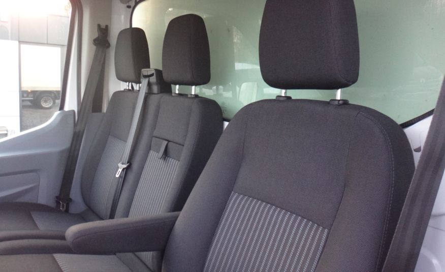 Ford TRANSIT MK8 kontener z windą 750kg ŁADNY klima bliźniacze koła 170KM zdjęcie 14