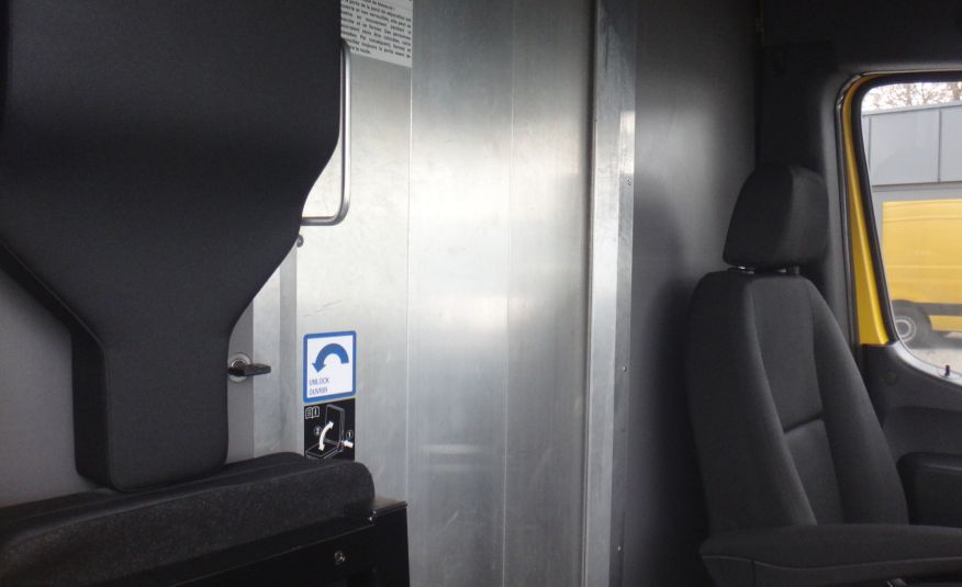 Mercedes SPRINTER 314 L4H2 MAXI LONG zabudowa kurierska półki regały przejście klima navi kamera cofania IDEALNY zdjęcie 7