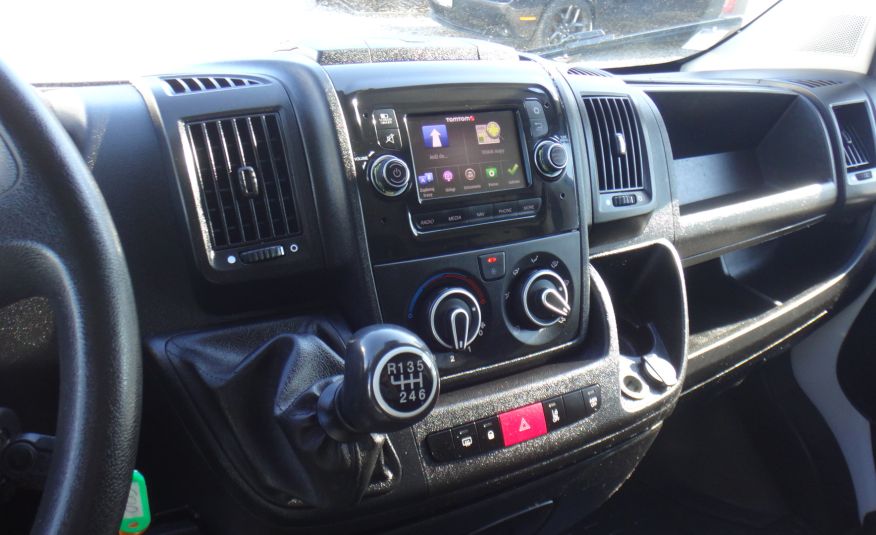 Peugeot LIFT BOXER L4H2 MAXI LONG 2022 klima pdc tempomat 140KM zdjęcie 7