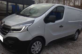 Renault LIFT TRAFIC L1H1 2020 klima LED tampomat pdc telefon srebrny metlaik