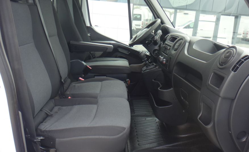 Renault MASTER LIFT wywrotka bliźniacze koła duży kiper 3500kg na haku 2018r zarejestrowany w Polsce zdjęcie 10