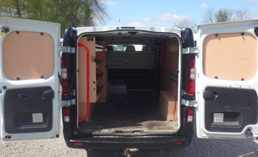 Renault TRAFIC L2H1 LONG 2019r klima pdc navi ŁADNY 125KM zdjęcie 6