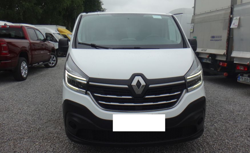 Renault LIFT TRAFIC L1H1 2021 klima navi pdc 2xdrzwi boczne 2.0dCi 120KM zdjęcie 2