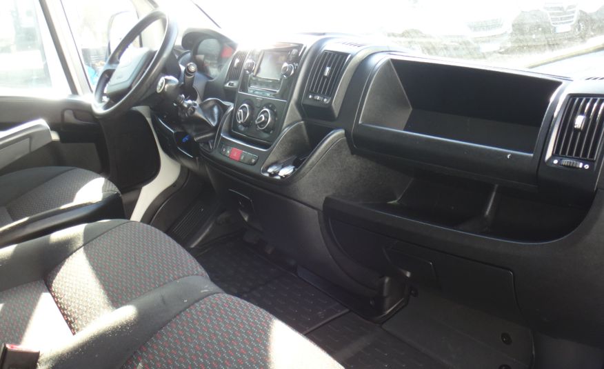 Citroen LIFT JUMPER L2H2 2021 klima pdc navi kamera cofania bagażnik z drabinką 140 tys km zdjęcie 8