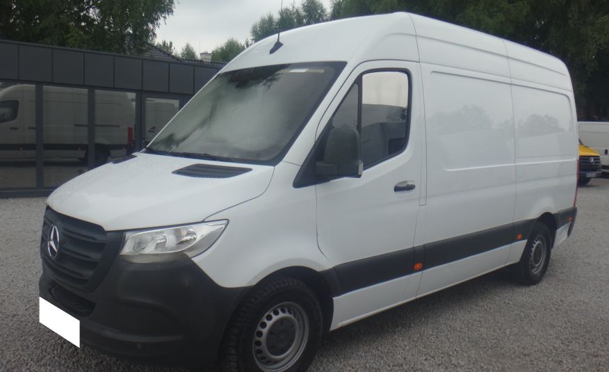 Mercedes SPRINTER 311 L2H2 2020r klima tempomat regały półki ładna zabudowa