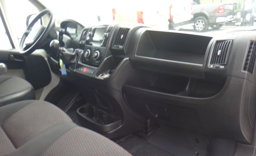 Peugeot LIFT BOXER L4H3 2018 klima pdc navi podc 130KM zdjęcie 7
