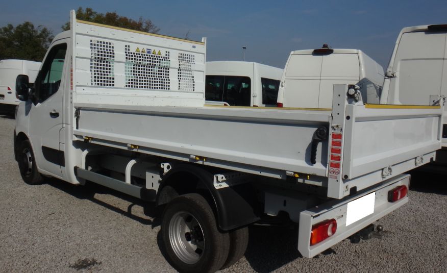 Renault WYWROTKA MASTER bliźniacze koła 2024r jak nowy 42tys km klima LED 3500kg na haku ładny zdjęcie 4
