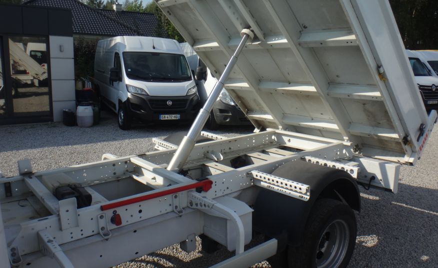 Renault WYWROTKA MASTER bliźniacze koła 2024r jak nowy 42tys km klima LED 3500kg na haku ładny zdjęcie 8